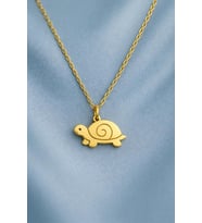Kişiye Özel 925 Ayar Gümüş Minimal Tasarım Kaplumbağa Kolye (Gold)