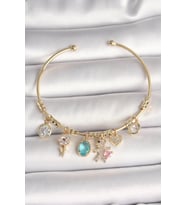 Pirinç Gold Renk Sallantı Zirkon Taşlı AYıcık Figür Kalp Detay Charm Kadın Bileklik TJ-BB6894