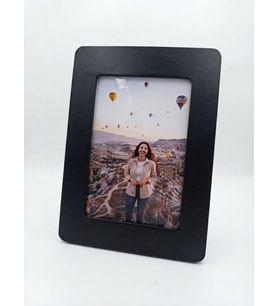Masa Üstü Ahşap Fotoğraf Çerçevesi 14x20 cm – Kişiye Özel Fotoğraf Baskılı