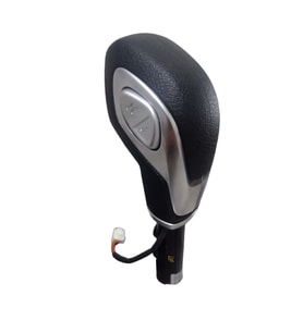 Ford Focus Otomatik Vites Topuzu [2015-2018]