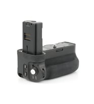 Meike MK-A9 Battery Grip Sony A9, A7 III, A7R III, A7S III İçin VG-C3EM + 1 Ad. NP-FZ100 Batarya