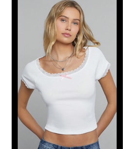 Fantezia Night Kadın Beyaz Göğsü ve Kolları Dantelli Fiyonklu Kısa Kol Crop Top Bluz