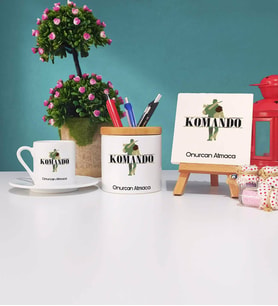 Komando Tasarımlı Kişiye Özel Hediye Komando Türk Kahvesi Fincanı Kalemlik ve Dekoratif Taş Baskı Hediye Seti