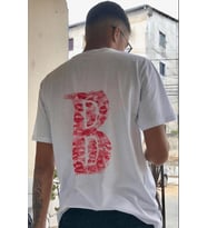 B Harfli Öpücük Kiss Design Tişört (Beyaz)