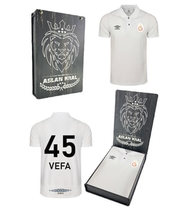 Galatasaray Orijinal Lisanslı Sarı Kişiye Özel T-Shirt Hediyelik Ahşap Kutulu (Beyaz)