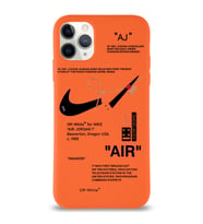 Apple iPhone 11 Pro Max Uyumlu Lansman Kılıf Sneakers Tasarımlı Altı Kapalı İçi Kadife Kaplı  Kapak (Şeffaf)