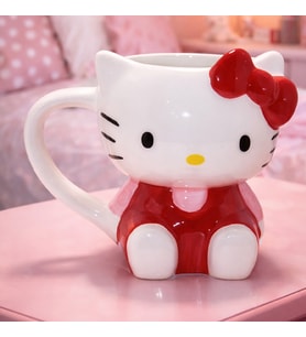 3D Hello Kitty Tasarımlı Porselen Kupa Bardak – Sevimli Dekoratif Kupa, 13x6 Cm (Karışık)