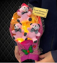 Led Işıklı Kişiye Özel Pembe Ayıcıklı Büyük Boy Peluş Ayıcık Buketi (Model 4)