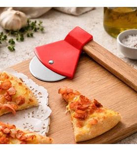 Pizza Kesici - Balta Tasarımlı - Ahşap Saplı - Paslanmaz Çelik Bıçaklı