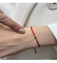 14 Ayar Altın Mini Dorikalı İpli Bileklik (4 mm) (Yılbaşı Kırmızısı)