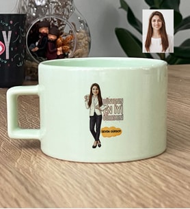Kişiye Özel Karikatürlü Kadın Öğretmen Lüks Pastel Fincan Öğretmenler Günü Hediyesi