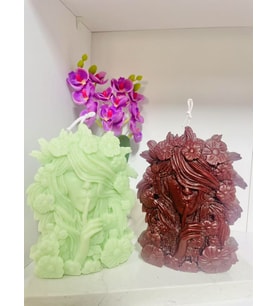 Çiçekli Kız Dekoratif Kokulu Mum / Girl with Flowers Decorative Scented Candle (Kahverengi Koyu)