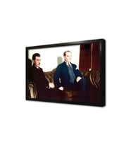 Atatürk Misafiriyle Otururken Çerçeveli Cam Tablo