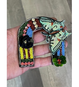 9X10 CM KELEBEKLİ NAKIŞ TAŞ VE PAYET İŞLEMELİ NAL U HARFİ APLİKE ARMA DİKİŞ HOBİ