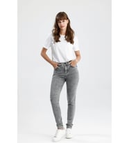 Özel Tasarım Açık Gri Denim Rahat Doğal Esnek Yumuşak Mira12 Skinny Fit Kalıp Kadın Jean Pantolon