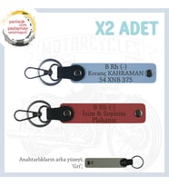 Yol Arkadaşları İçin, İsim Plaka ve B- Kan Grubu Kişiye Özel x2 Anahtarlık Set, Nar Çiçeği-Mavi-Gr (Çok Renkli)