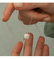 Opal Beyaz Taşlı Rose Gezegen Kolye-925 Ayar Gümüş