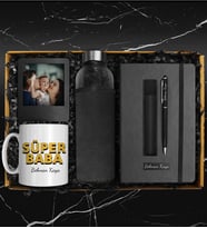 Babalar Gününe Özel Kupa & Siyah Kılıflı Cam Şişe Matara & Kişiye Özel Defter & Kişiye Özel Deri Kılıflı Touch Pen Kalem & Fotoğraf Çerçevesi Hediye Seti