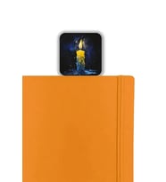 Karanlıktaki Işık Kitap Ayracı