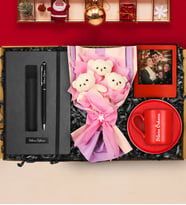 Yılbaşına Özel Fincan & Üçlü Peluş Ayıcık Buketi & Kişiye Özel Defter & Deri Kılıflı Touch Pen Kalem & Fotoğraf Çerçevesi Hediye Seti