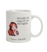 İsme Özel Kupa Bardak - Astronotlar da Sanıyor Bir Tek Onlar Boşlukta (Beyaz)