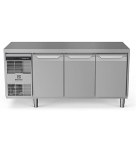 Electrolux Professional Tezgah Tipi Derin Dondurucu, -22°/-15°c, Sırtsız Üst Tablalı, Dijital, Aısı304, 440 Lt, 3 Kapılı - R290 EH3KBAAAT