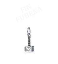 Fubena Thor'un Çekici Sallantılı Charm
