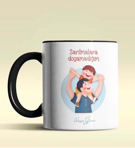 Kişiye Özel Sarılmalara Doyamadığım Babam Tasarımlı Siyah Kupa (Siyah)