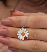925 Ayar Uğur Böceği Papatya Kadın Gümüş Kolye