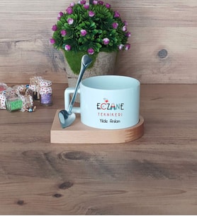 Eczane Teknikeri Kupa Bardak Kısa Ahşap Altlıklı Kaşıklı Tıp Bayramı Hediyesi