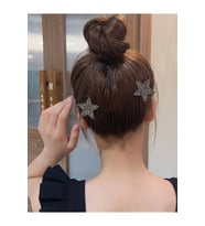 Kristal Taşlı Yıldız Model Saça Geçirmeli Gizli Yaylı Saç Tokası