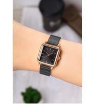 Yeni Sezon Premium Model Minimal Kare Kadran Kadın Kol Saati En Çok Satan Popüler Hediyelik Ürün Anneye Kız Arkadaşa Sevgiliye Doğum Günü Yıldönümü Özel Gün Hediyesi Kutu İçerisinde Gönderimi Sağlanacaktır