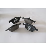 VOLVO S60- 00/04; ÖN FREN BALATASI (KABLOSUZ)(DİSK)(155,2X72,3X18,6/15;6,4X71,6X17)(BRAMAX) 274285