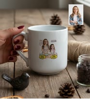 Kişiye Özel Karikatürlü Anne Kız Anneye Hediye Kupa Bardak Anneler Günü Hediyesi
