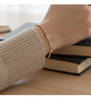 XUPİNG JEWELRY ORTASI ÜÇ TAŞLI ZİRKON BİLEKLİK