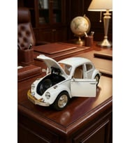 Nostaljik Beetle Vosvos Oyuncak Araba - 17cm Büyük Boy - Sesli Işıklı ve Sürtmeli - Beyaz Araba