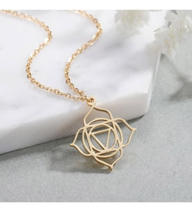 Altın Kaplama Kök Çakra Gümüş Kolye