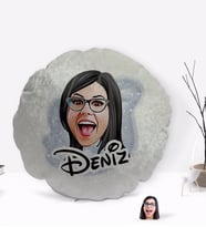 BK Gift Kişiye Özel İsimli Kadın Yüz Karikatürlü Yuvarlak Dekoratif Kırlent Yastık-2