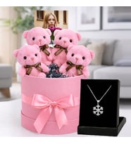 Kişiye Özel Fotoğraflı 4’lü Ayıcık Buketi Pembe Love Ayıcık Hediye Kutusu & Işıltılı Kar Tanesi Kolye Seti