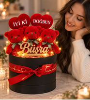 Kişiye Özel İyi ki Doğdun Tasarımlı,Pleksi İsimli,Peluş Ayıcık Buketi