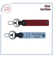 Müzikal Bağı Temsil Eden Hatıra, Kişiselleştirilebilir Deri Anahtarlık Seti, Kırmızı-Gök Mavi (Çok Renkli)