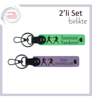 Yumruk Simgeli, Mücadeleci Karaktere Özel, İsme Yazılabilir 2’li Anahtarlık, Fıstık Yeşil-Lila