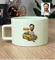 Kişiye Özel Karikatürlü Taksici Lüks Pastel Fincan Doğum Günü Hediyesi