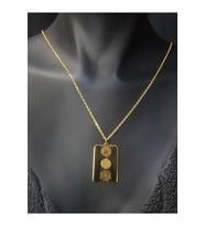Kubera Yantra V Sri Yantra Koruyucu Güçleri Birleştiren Sayılar Sarı Renk925 Ayar Gümüş Kolye