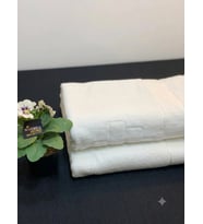 NİVEMESHOME BEYAZ 90X150 LOGOLU BANYO HAVLUSU