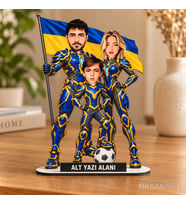 Kişiye Özel 3 Kişilik Sarı Lacivert Aile Süper Karikatürlü 18 cm MDF Masaüstü Biblo - Futbol Temalı Hediye Futbol Severlere ve Spor Tutkunlarına Hediye