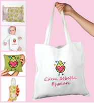 eJOYA Bebeklere Özel Çantasında Kişiye Özel Battaniye Zıbın Biberon Ve Yastık Bebek Hediye Seti 109925 (Pembe)