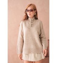 Kadın Dik Yaka Düğme Detay Oversize Triko Kazak (Vizon)