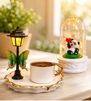 Sokak Lambalı Premium Kahve Fincanı ve LED Işıklı Fanus(pandalı) Seti