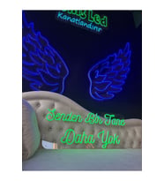 Senden Bir Tane Daha Yok Yazılı Neon Tabela